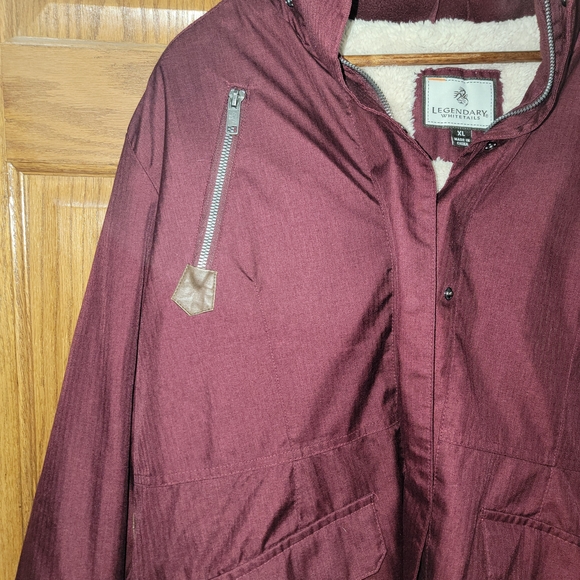 Womens Burgundy Winter Jacket - Picture 4 of 5